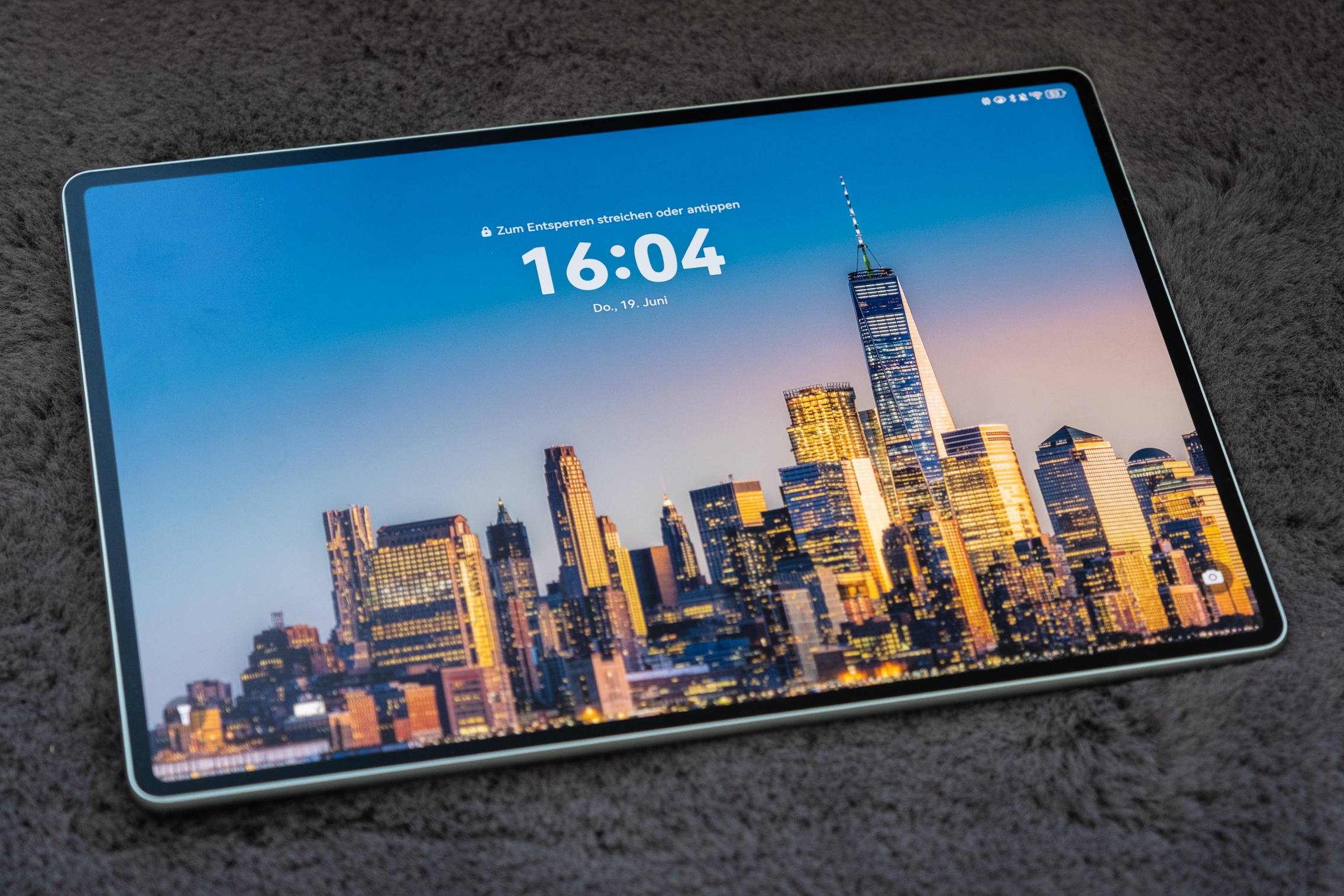 Huawei Matepad Pro 12.2: a matt OLED tablet for painting and